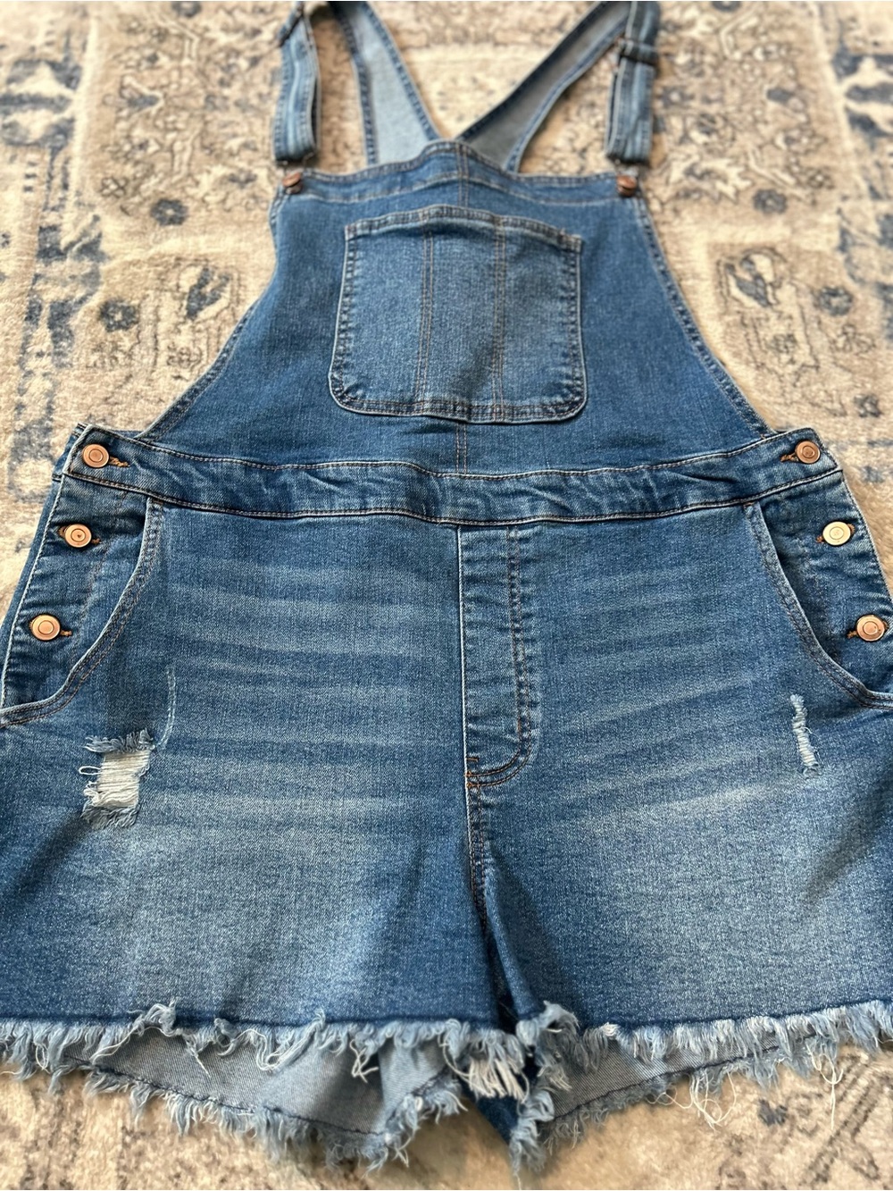 No Boundaries Denim Short Overalls - Picture 5 of 9